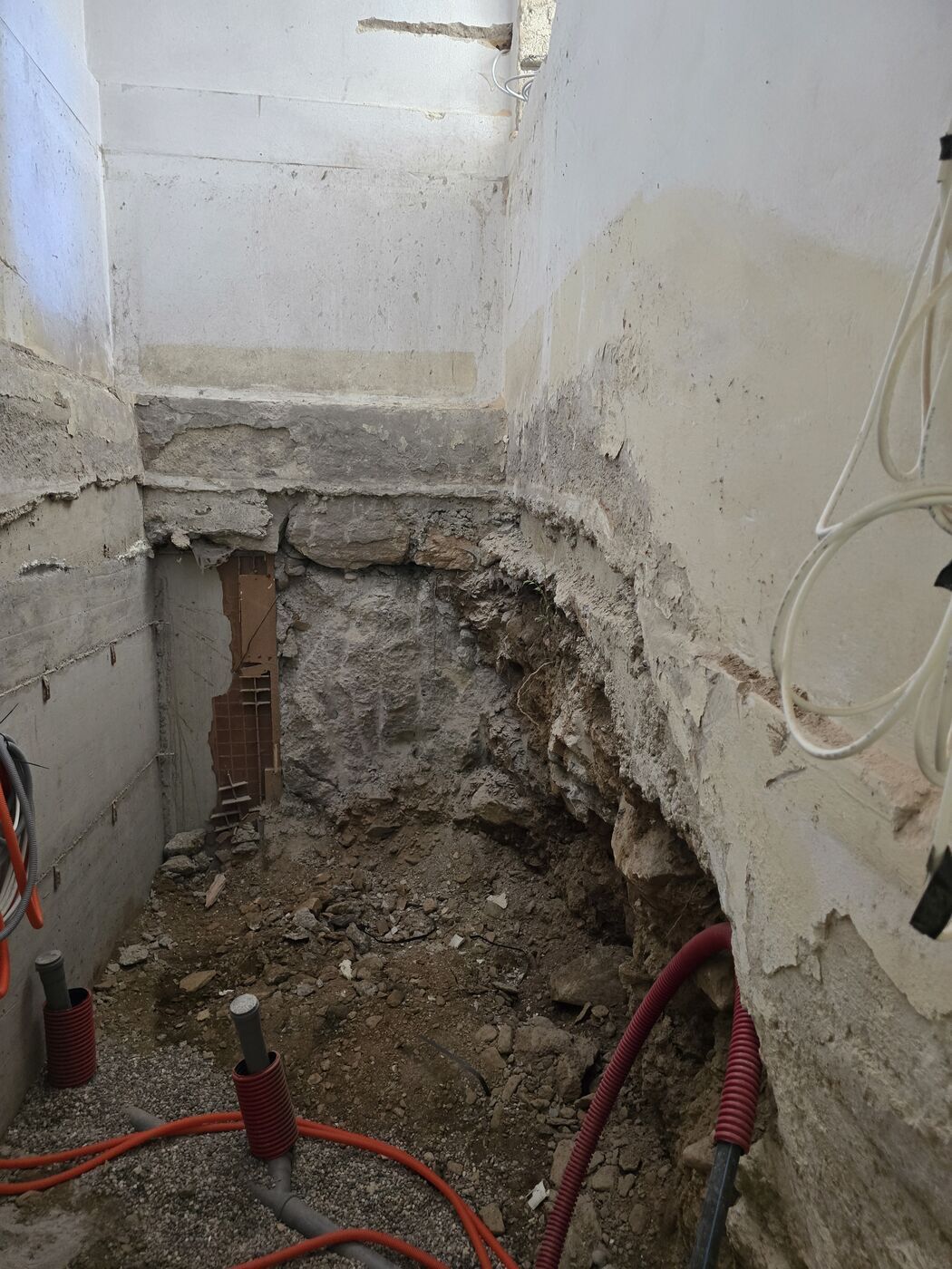 Prenova hiš in stanovanj na ključ, fotografija 2 z našega gradbišča